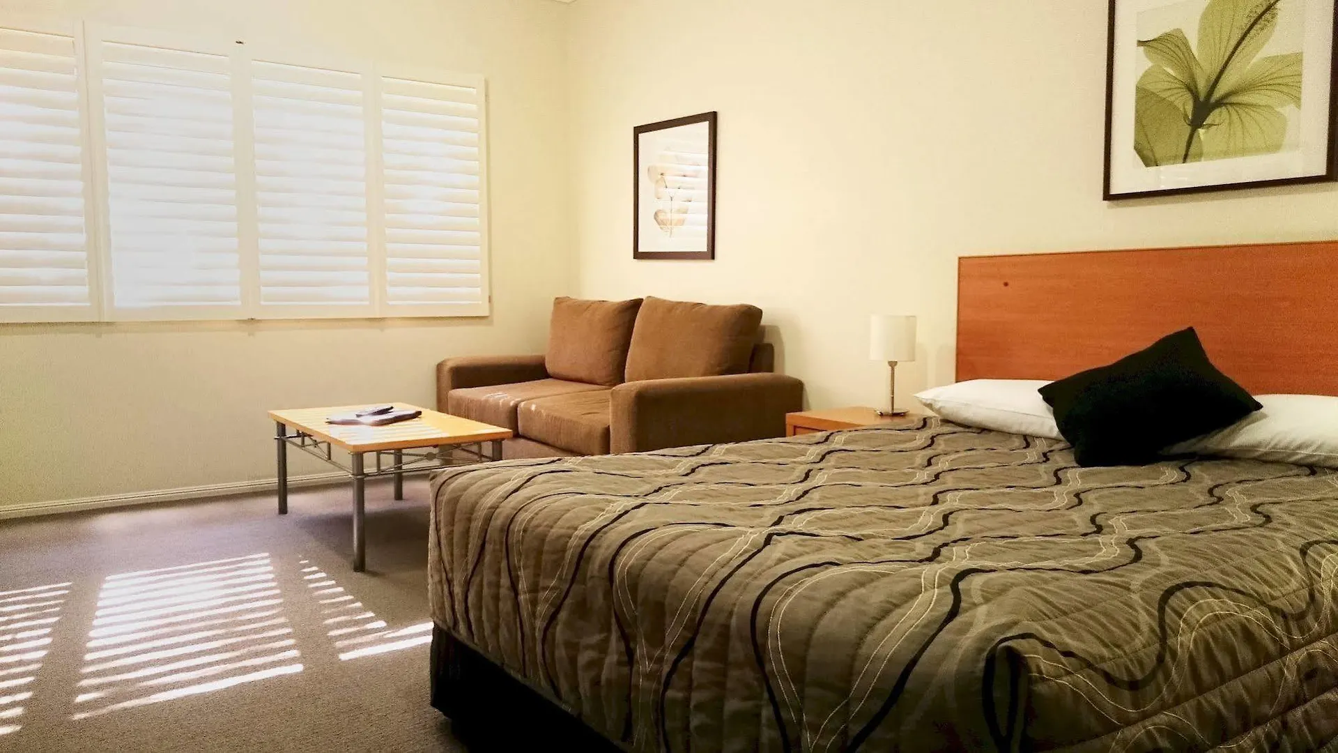 Country Roads Motor Inn Goondiwindi 4*,